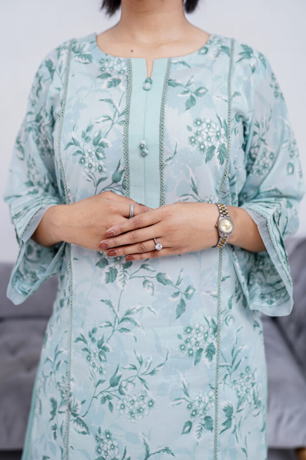 2 PIECE LAWN ROUND NECK LINE WITH PLACKET IN THE FRONT - Image 2