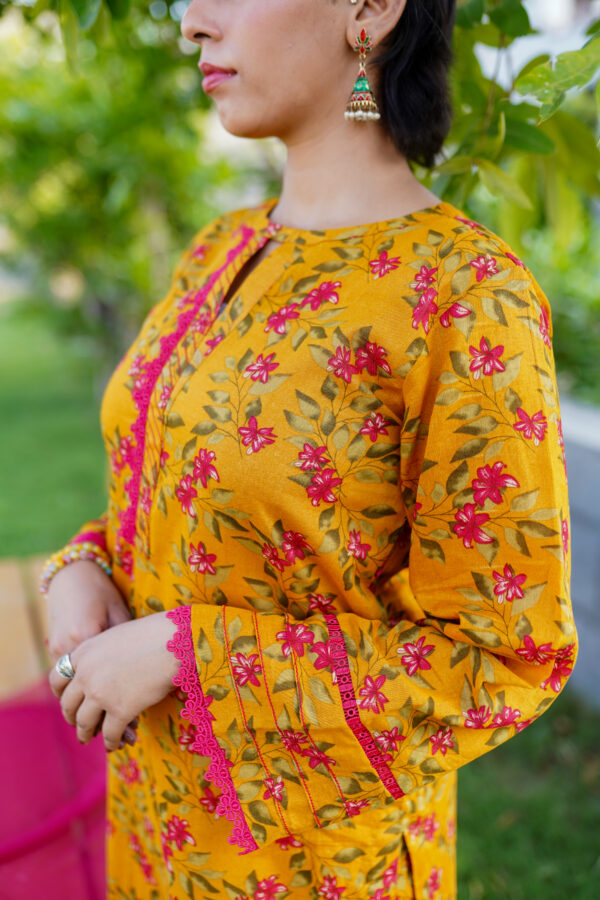 3 PIECE YELLOW BASE MUSTARD STUNNING FLORAL PRINT WITH - Image 3
